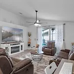 Wonderful Weston Hills Villa Se Facing Pool